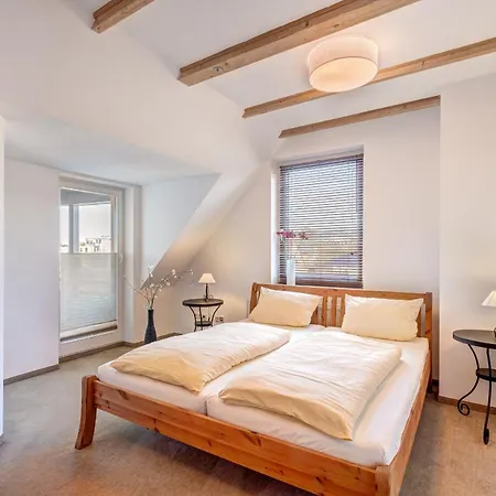 Kira 아파트 제바트헤링스도르프